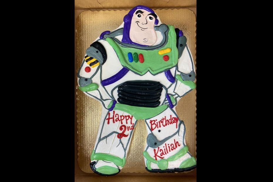 Birthday Cake - Buzz Lightyear