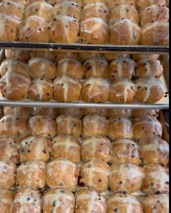 Fresh Hot cross buns